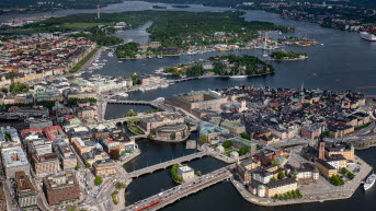 Flygbild över Stockholm och Helgeandsholmen