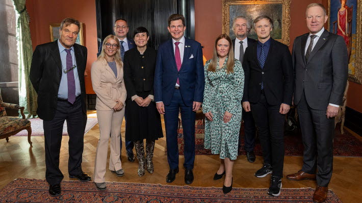 Gruppbild på deltagarna i nordisk-baltiska nätverket NB8 (Nordic-Baltic Eight)