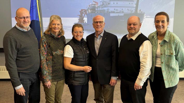 Johnny Svedin (SD), Lisa Murkowski (Senator, Alaska, USA), Alexandra Anstrell (M),  Peter Welch (Senator, Vermont, USA), Eric Palmqvist (SD), Maria Stockhaus (M).