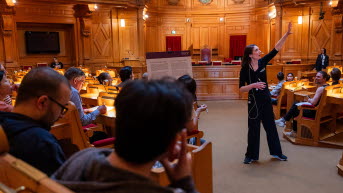 A guide in the First Chamber