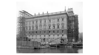 Riksdagshuset på Helgeandsholmen byggs.